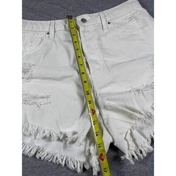 Wild Fable White Button Fly High Rise Distressed Raw Hem Denim Shorts Size 14 Lg - Picture 8 of 9